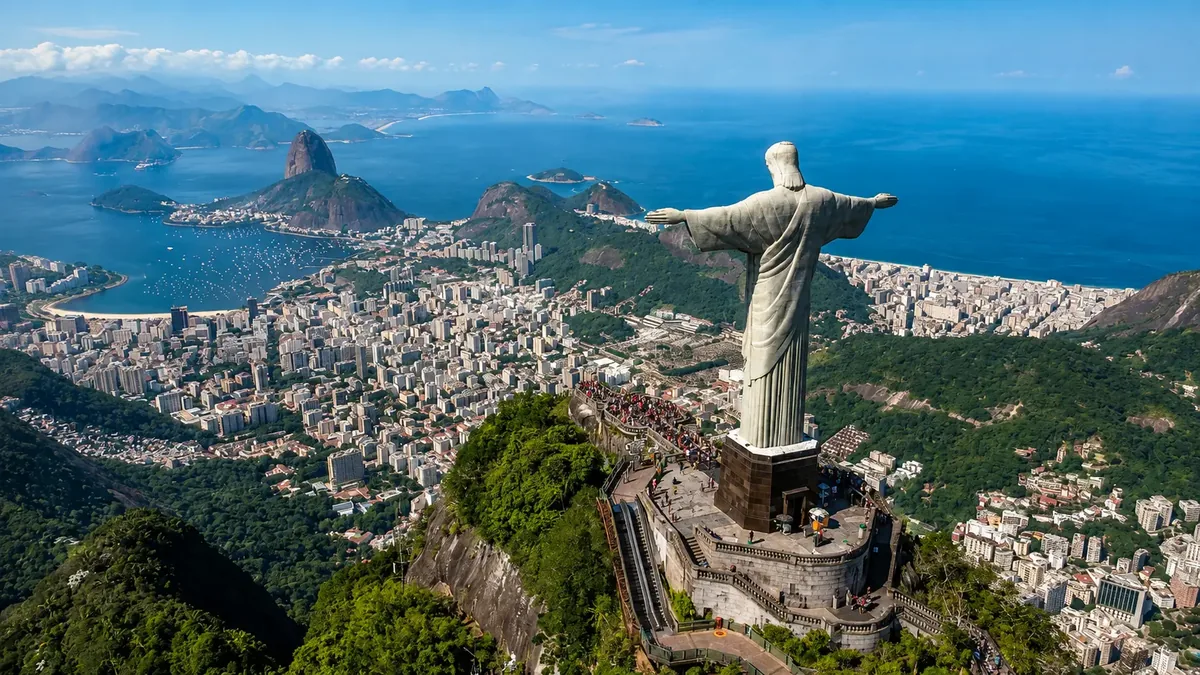 The statue turned to the bay, Sugarloaf standing beyond